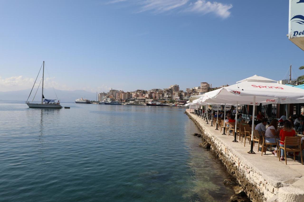 Luxury Seafront Apartments Sarandë Exterior foto