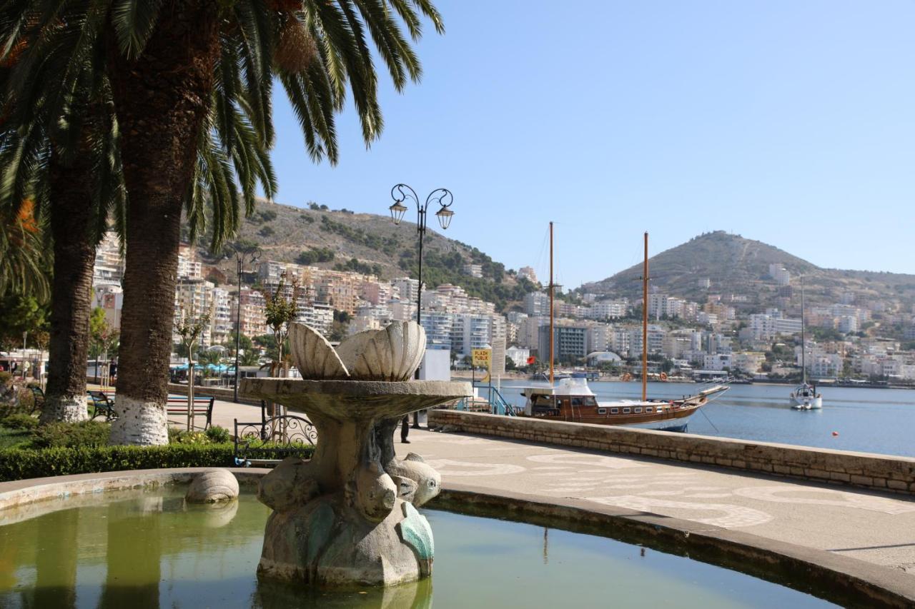 Luxury Seafront Apartments Sarandë Exterior foto