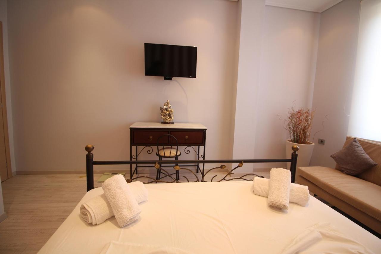 Luxury Seafront Apartments Sarandë Exterior foto