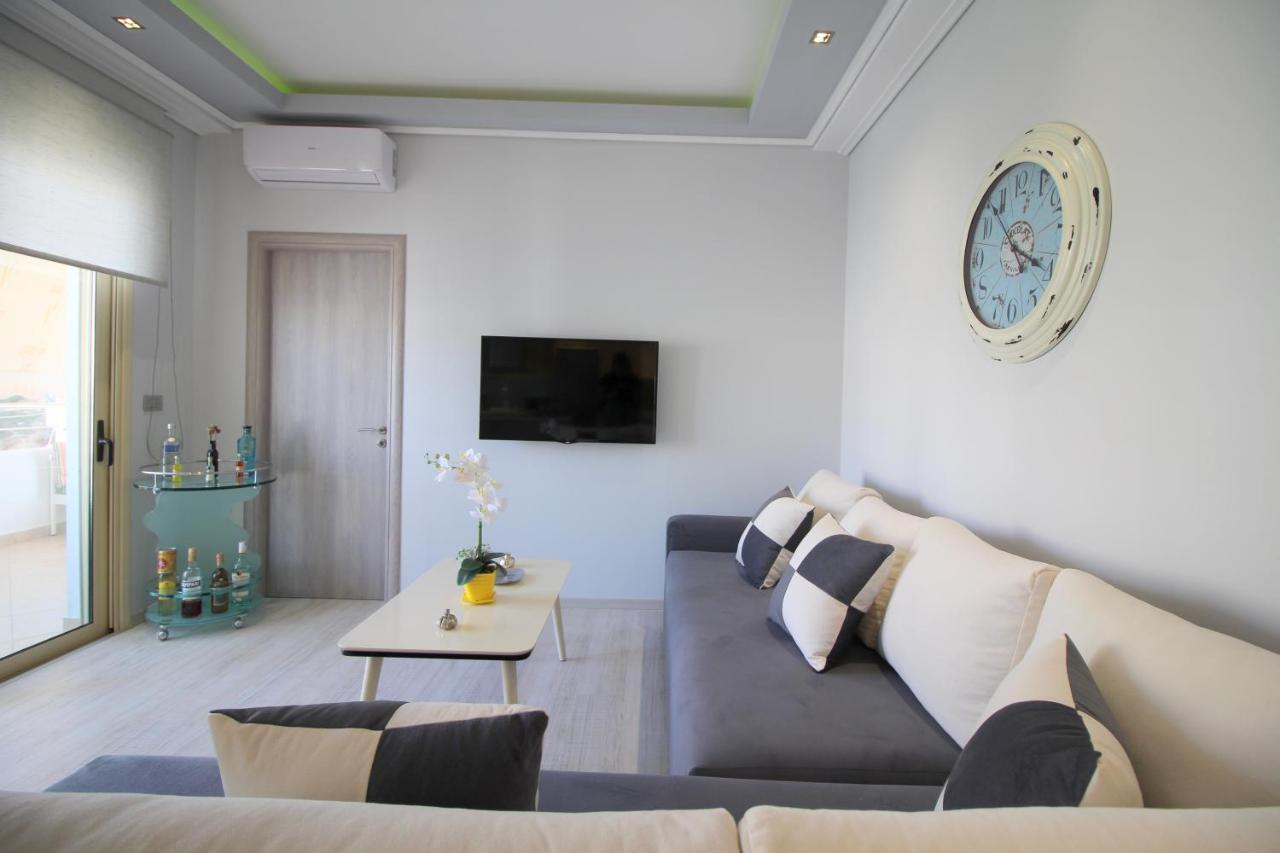 Luxury Seafront Apartments Sarandë Exterior foto
