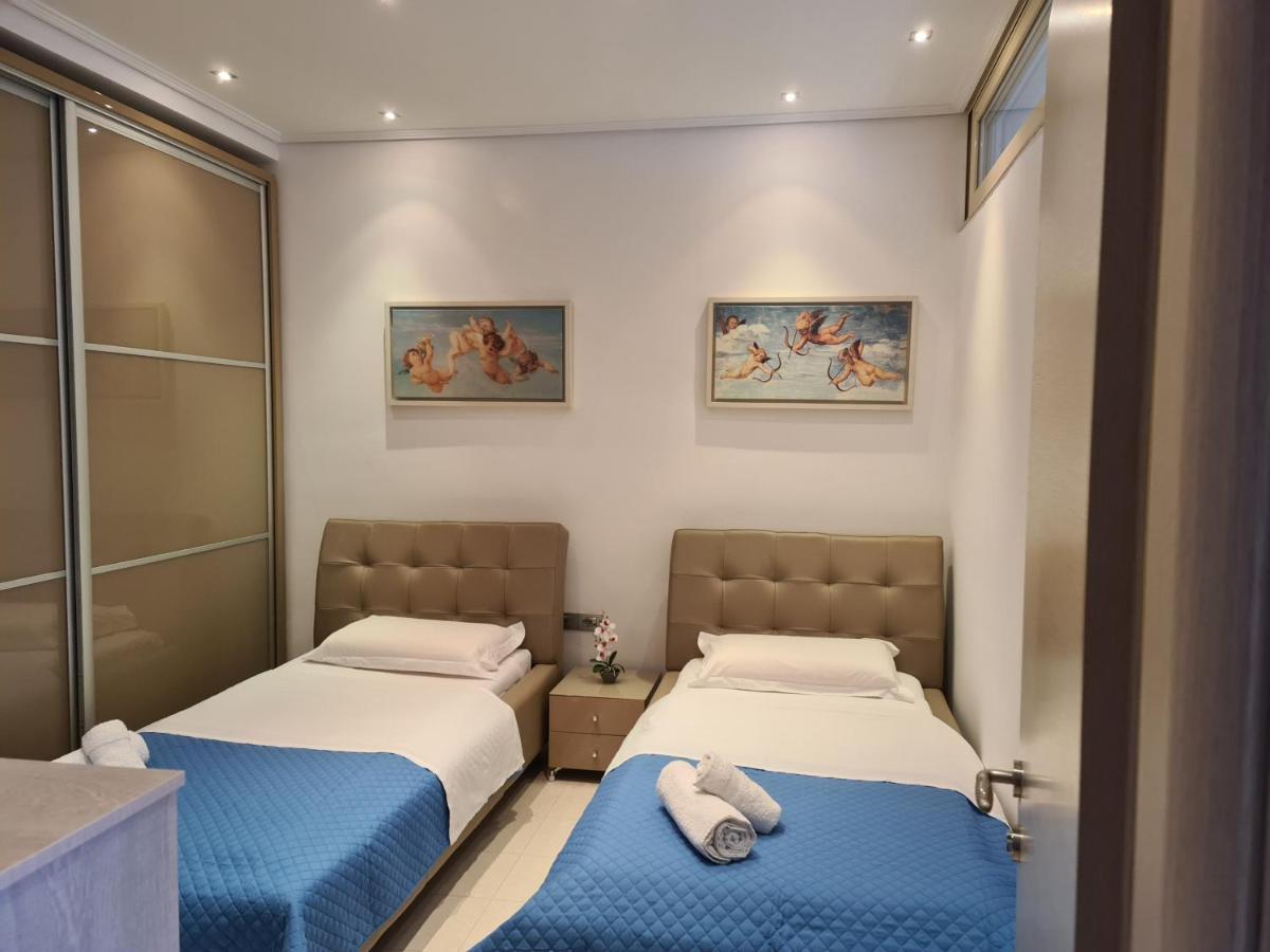 Luxury Seafront Apartments Sarandë Exterior foto