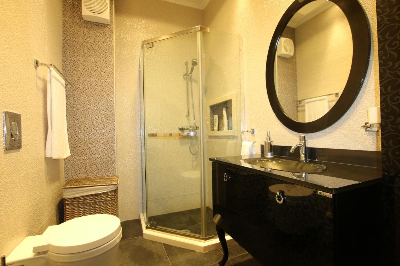 Luxury Seafront Apartments Sarandë Exterior foto