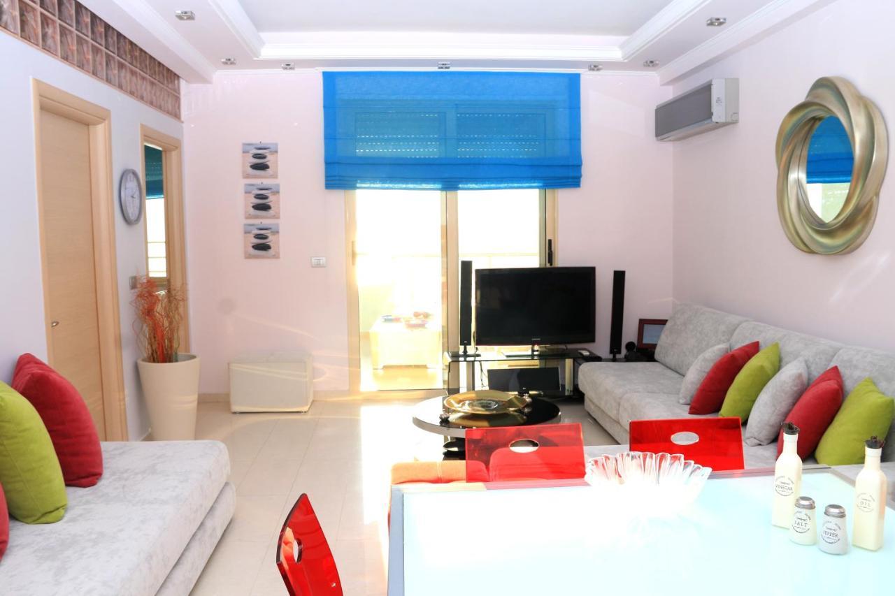 Luxury Seafront Apartments Sarandë Exterior foto